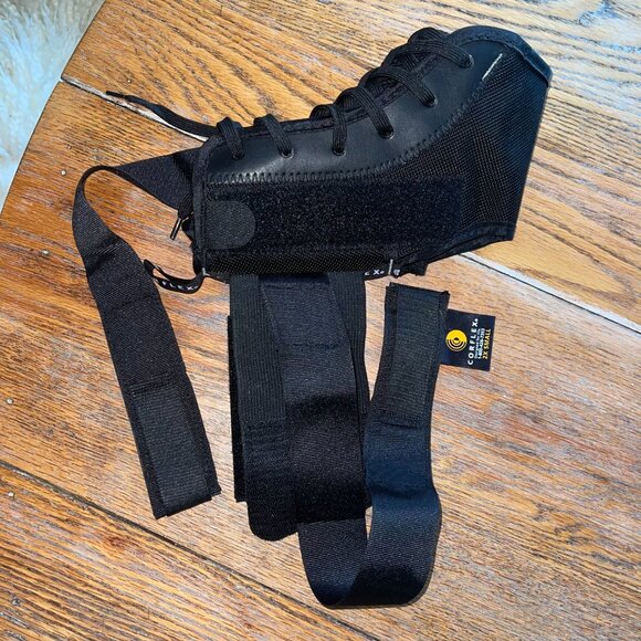 COREFLEX MARATHON ACTIVE lace up ankle support/never worn - Picture 2 of 5